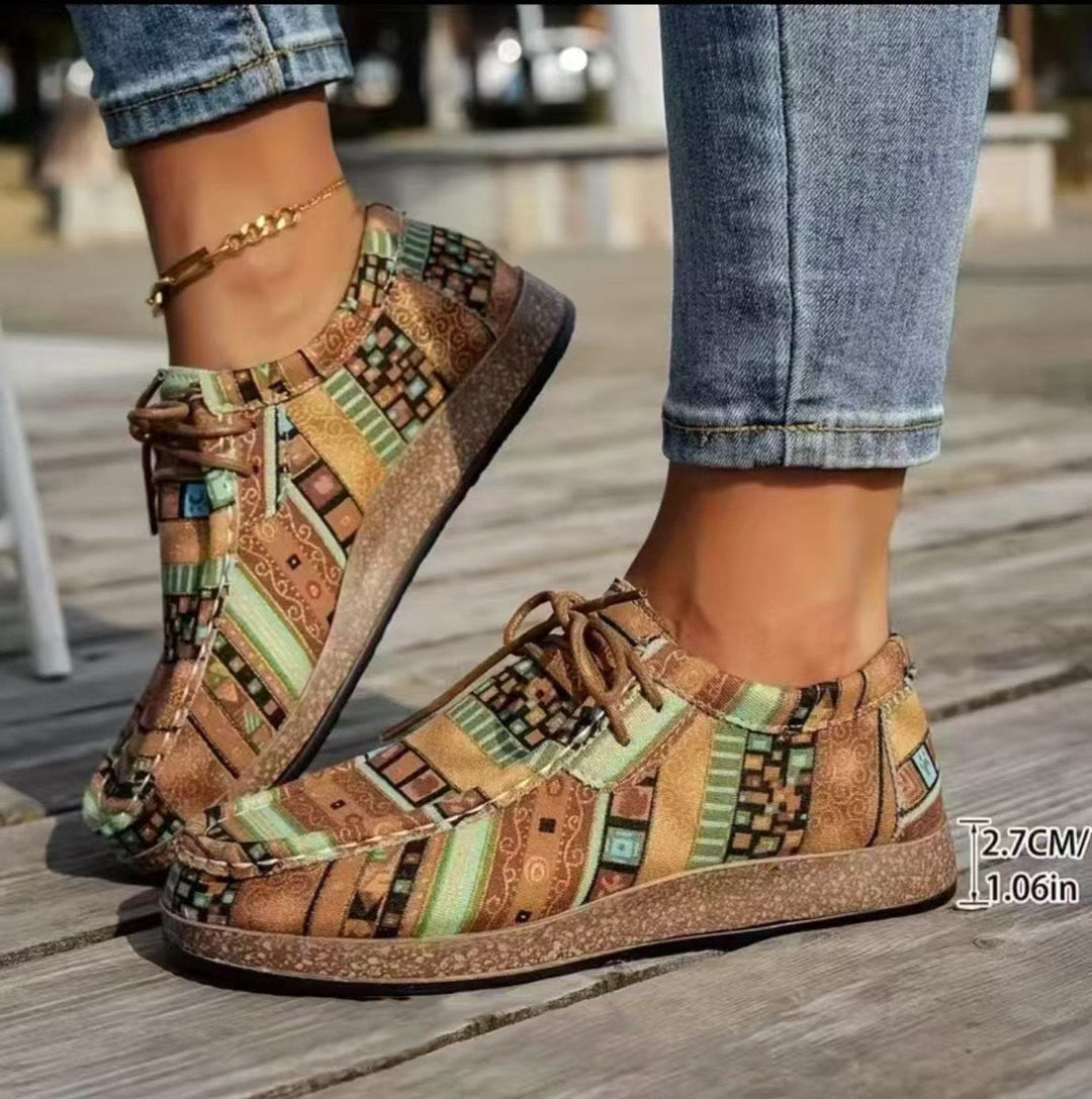 Odette – Lightweight and Comfortable Orthopaedic Trainers